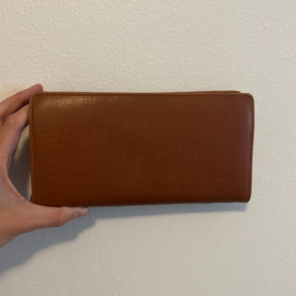 Matt & Nat wallet - Picture 2 of 3